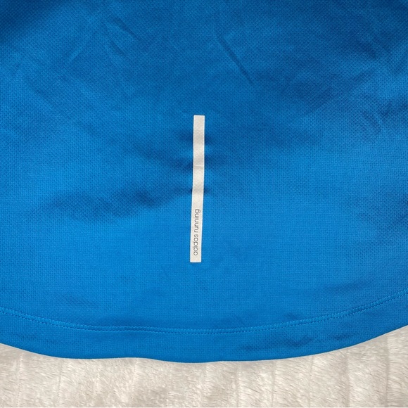 SOLD - Bundle of 2 Adidas Workout Tank Tops - Picture 15 of 15